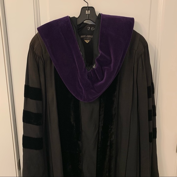 Vintage Other - Vintage Yale Law School Gown E.R. Moore Co.